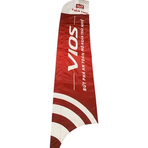 Drapeau en plumes Inova Cross, rouge, en polyester, impression numérique, mât en aluminium durable, bannière promotionnelle - Product Image 5