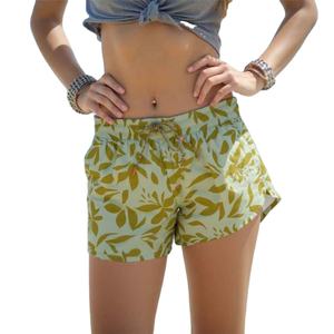 Short de bain pour les vacances d'été, taille élastique, tissu doux, confortable et aéré, parfait pour les sorties à la plage, short de plage pour femmes - Product Image 1