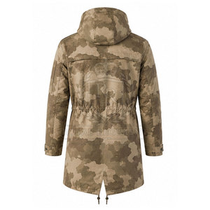 Manteau élégant pour défilé, offrant une coupe confortable, fabriqué avec des matériaux de qualité supérieure et une finition lisse. - Product Image 3