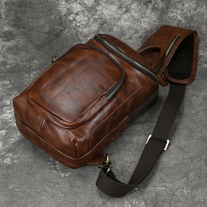 Bolso de Pecho de Cuero Genuino con Correa Ajustable, Bolsillo con Cremallera, Correa de Hombro Ajustable, Impermeable, Duradero, Gran Capacidad, Estilo Vintage - Product Image 4
