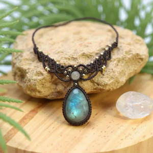 Collar Colgante Redondo de Macramé Hecho a Mano con Perlas, Cordón Encerado Marrón, Estilo Bohemio Budista, Piedra Preciosa Ajustable, Venta al por Mayor - Product Image 5