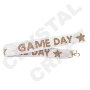Sac à bandoulière de luxe personnalisé CRYSTAL CRAFT fait main, écologique, avec sangle perlée, idéal pour les jours de match, élégant - Product Image 2