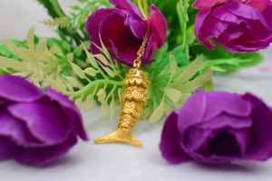Collier avec pendentif poisson plaqué or pour femmes, bijoux classiques à thème animal, cadeau - Product Image 4