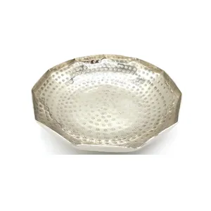 New Luxury Handmade Metal <b>Bowl</b> with Organic Artistic Design for Global Home Decor Importers and Retail BuyersLuxury Fruit <b>Bowl</b> - Product Image 1