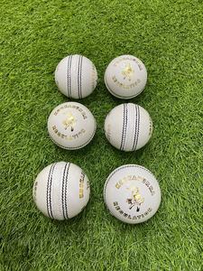 ลูกบอลคริกเก็ตหนังโครเมี่ยมผู้ชายขนาด156gm ผู้หญิง142gm เยาวชน135gm - Product Image 3