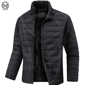 Chaqueta de Invierno con Capucha 100% Poliéster, Cierre de Cremallera, Tela Brillante con Efecto Burbuja, Secado Rápido, Resistente al Viento, Servicio OEM, Personalizable para Hombre - Product Image 1