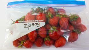 Bolsa de Alimentos Duradera con Doble Cierre Hecha de Materiales Reciclados que Proporciona un Cierre Seguro y Protección Confiable para Empaques a Granel - Product Image 4