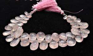 ลูกปัดโรสควอตซ์ธรรมชาติทรงลูกแพร์เรียบเนียน ขนาด 7x10 ถึง 9x13 มม.  ขนาดเส้น 8 นิ้ว ลูกปัดโรสควอตซ์เรียบเนียน - Product Image 3