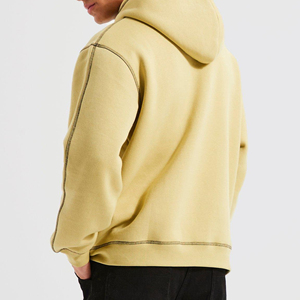 เสื้อฮู้ดดี้ผู้ชายทรงโอเวอร์ไซส์สุดเทรนดี้ พร้อมตัวเลือกสกรีนโลโก้ ผลิตจากผ้าฝ้ายฟลีซ 100% ย้อมสีพื้น เป็นมิตรต่อสิ่งแวดล้อม เหมาะสำหรับฤดูหนาว มีกระเป๋าเสื้อ - Product Image 3