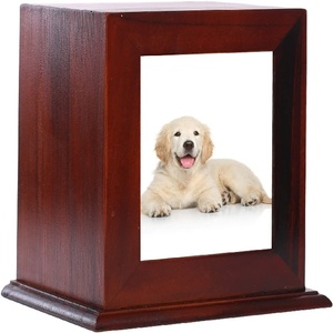 Boîte d'urne pour chien en bois fait à la main, élégante, classique, rectangulaire, écologique, durable, de qualité, pour animaux de compagnie. - Product Image 1