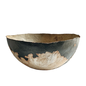 Bol de service de luxe en aluminium, conçu pour la présentation de plats gastronomiques et les événements hôteliers - Product Image 1