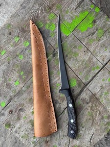Cuchillo de Filetear Industrial de Acero de Alto Carbono Hecho a Mano con Mango de Cuerno de Carnero, Borde Serrado, Punta Caída, 12 Pulgadas de Longitud Total - Product Image 6