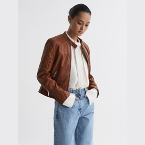 Chaquetas de Motocicleta para Mujer con Logotipo Personalizado OEM, Chaquetas de Cuero con Estampado de Piel de Vaca y Volantes de Pelo, Cortas, de Alta Calidad y Personalizadas - Product Image 1