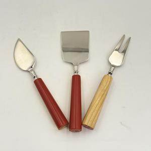 Juego de Cuchillos para Queso Recién Llegado, 3 Piezas de Acero Inoxidable, Cuchillo para Untar Mantequilla con Mango de Madera y Resina - Product Image 2