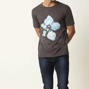 เสื้อยืดผ้าฝ้าย 100% สวมใส่สบาย ทรงหลวม พิมพ์ลายกราฟิกสำหรับผู้ชาย รับสกรีนโลโก้ เสื้อยืดสตรีทแวร์ลายกราฟิกสำหรับผู้ชาย - Product Image 5