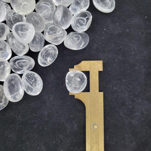 หินควอทซ์คริสตัลใสเกรดสูงหินโมราธรรมชาติหินอัญมณีฮวงจุ้ยขัดเงาแกะสลักของขวัญตกแต่ง - Product Image 3