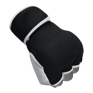 Bandages de boxe personnalisés de qualité supérieure, design de logo personnalisé, coton respirant écologique, colle à l'oxyde de zinc, fabriqué au Pakistan - Product Image 6