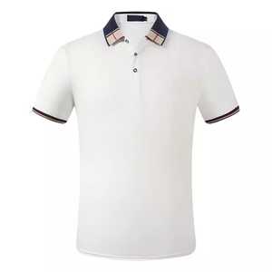 Polo à manches courtes rouge pour homme avec col contrasté Coupe classique Design tricoté uni décontracté - Product Image 3