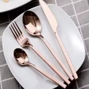 Juego de Cubiertos de Acero Inoxidable para Banquetes de Calidad Superior, Cubertería Resistente a la Oxidación, Cuchara, Tenedor y Cuchillo - Product Image 1