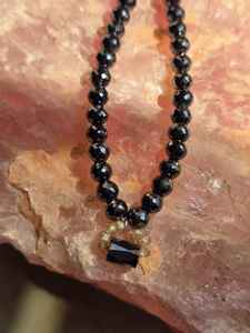 Cuentas de Diamante Moissanita Negras de 6.5 MM y Amarillas de 3 MM, Cuentas Facetadas con Corte AAA - Product Image 5