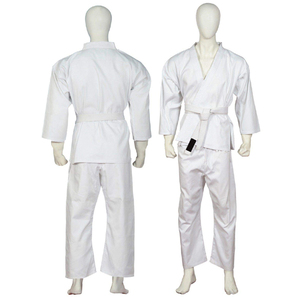 Combinaisons de karaté professionnelles, uniformes d'arts martiaux personnalisés, vêtements d'entraînement de karaté légers et durables - Product Image 1