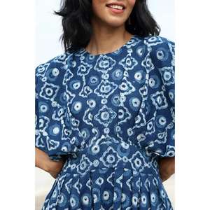 Minivestido estampado azul para mujer, vestido informal de verano con lazo en la cintura y manga de murciélago - Product Image 3