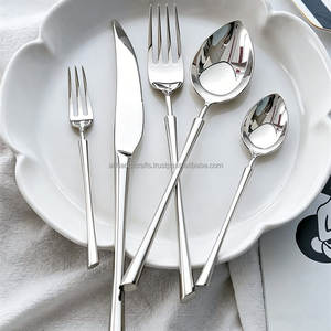 Ensemble de couverts en acier inoxydable 18/10 résistant à la rouille - Ensemble de couverts à finition miroir pour la restauration et l'hôtellerie haut de gamme - Product Image 2