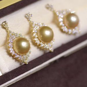 สร้อยคอไข่มุกน้ำจืดแท้ 925 เงินแท้ ไม่มีแกน ประดับด้วยโซ่คล้องไหปลาร้า ดีไซน์สวยงาม ตำหนิเล็กน้อย แสงเงางาม - Product Image 4