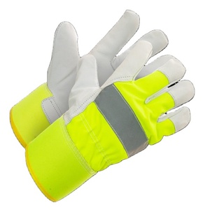 Gants de gréeur canadiens de haute qualité Vente en gros Gants de sport en cuir respirants au design personnalisé avec taille personnalisée - Product Image 4