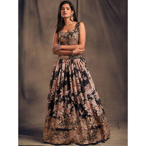 Lehenga choli เทศกาลผ้าโปร่งพิมพ์ลายดอกไม้สีดำ - Product Image 5
