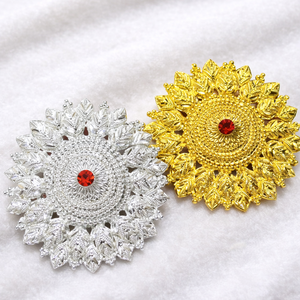 MOLL JEWELLERS Bijoux Vintage Plaqué Or en Alliage Faits Main Écologiques Étanche Élégants Tendance Mini Animaux Fleurs Paillettes Pompon - Product Image 1