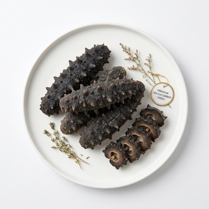 Pepino de Mar Negro Seco con Alto Contenido de Colágeno / Pescado Medicinal para Sopa Saludable, Uso Tradicional, Suministro a Granel, Grado de Exportación - Product Image 1