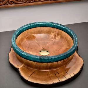 Cuenco Decorativo Hecho a Mano de Resina Epoxi y Madera de Acacia con Encanto Rústico, Arte Contemporáneo, Ecológico, Libre de BPA, para Decoración de Mesa - Product Image 2