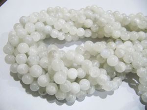 Perles en Pierre de Lune Arc-en-ciel Naturelle Blanche de 8 mm de Haute Qualité pour la Vente en Gros - Product Image 2