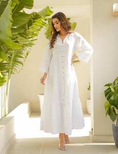 Vestido Maxi de Algodón Blanco Estilo Boho para Mujer, con Botones, Cuello en V, Manga Larga, Informal, para Playa o Verano - Product Image 2