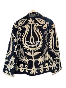 Manteau en velours noir brodé avec motif floral doré, manches longues, col rabattu, style vintage pour adultes, vêtements d'hiver - Product Image 2