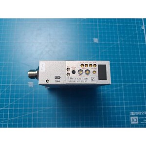 Controlador de Flujo Másico Digital FUJIKIN FCST1005MP2DC-4CW2-F1L-M00E-R4-D17-EP Usado Como Está, Piezas de Equipos Semiconductores Legados - Product Image 4