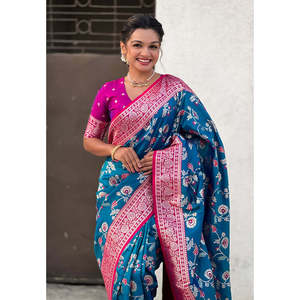 Sari Azul Banarasi con Jaal en Contraste, Tejido en Seda Suave con Zari, Chal Tradicional Indio - Product Image 3