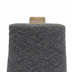 Hilo de poliéster 100% teñido en masa hilado en anillo 20/1 Ne gris medio, gran uniformidad, alta tenacidad, reciclable para pedidos al por mayor, tejido y confección. - Product Image 6