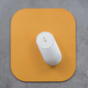 แผ่นรองเมาส์หนังแท้ ตัดด้วยมืออย่างแม่นยำ แผ่นรองโต๊ะหรูหรา หนังวัวแท้ สำหรับบูติกสตูดิโอ LMP-0105 - Product Image 1