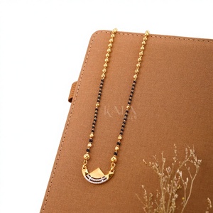 Mangalsutra indien artisanal élégant et traditionnel en or massif 18 carats pour femme, avec pendentif en perles de diamant de style ethnique, 7,760g - Product Image 1