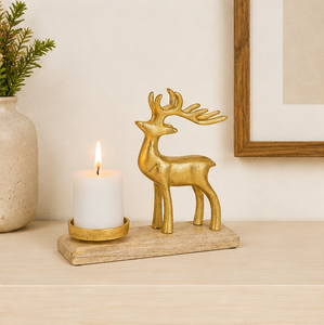 Porte-bougie en métal en forme de renne doré artisanal avec base en bois de manguier naturel, figurine de Noël élégante et vaisselle festive - Product Image 3