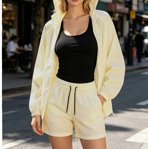 Ensemble décontracté 2 pièces à capuche pour femme, couleur unie, en polyester tricoté, short respirant, coupe ample, tenue d'été, longueur genou - Product Image 5
