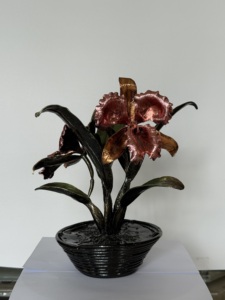 Elegant <b>Cast</b> <b>Iron</b> Flower Sculpture Nature Inspired Durable Painted Finish Hollow Design Decorative <b>Ornament</b> for Home <b>Garden</b> - Product Image 3