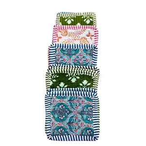 Ensemble de dessous-de-verre en coton matelassé faits à la main, motifs floraux, réversibles, dessous-de-verre en tissu, cadeau de déménagement, décoration d'intérieur - Product Image 3