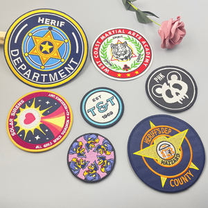 Parches de Logotipo Bordados Personalizados Termoadhesivos, Todos los Tamaños, 100% Bordados, Fieltro No Tejido, Hechos a Mano, Forma Redonda - Product Image 6