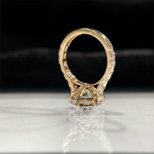 Anillo de Diamantes de Laboratorio Certificados por IGI, de Seis Puntas, Corte Brillante Redondo de 5 Quilates, con Banda Pavé, para Compromiso y Boda, de Lujo para Mujer - Product Image 4