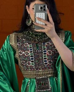 Vestido Afgano Kuchi de Diseño Vintage, Hecho a Mano, Tradicional, Tribal, Bordado, para Mujer, Vestido Afgano Kuchi para Festivales, Cultura Pashtun - Product Image 4