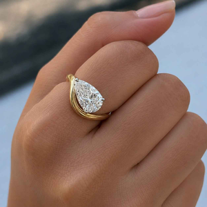 Bague ouverte ajustable pour femme, plaquée or 14 carats, diamant taille poire, bijoux de luxe minimalistes, certifiée IGI, vente en gros - Product Image 2