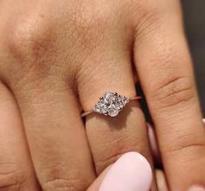 Anillo de Compromiso de Diamante Moissanite al por Mayor, 1 Quilate, Plata 925, Corte Ovalado, Sin Níquel, Sin Plomo, Anillo de Boda Clásico para Mujer - Product Image 5